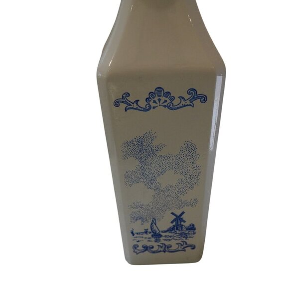 Vintage Vandermint Delft Windmill Tulip Blue White Milk Glass Liqueur Bottle Hol - Picture 10 of 12